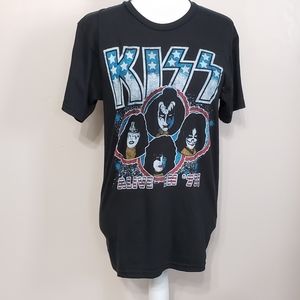 Kiss alive in 77 graphic tee